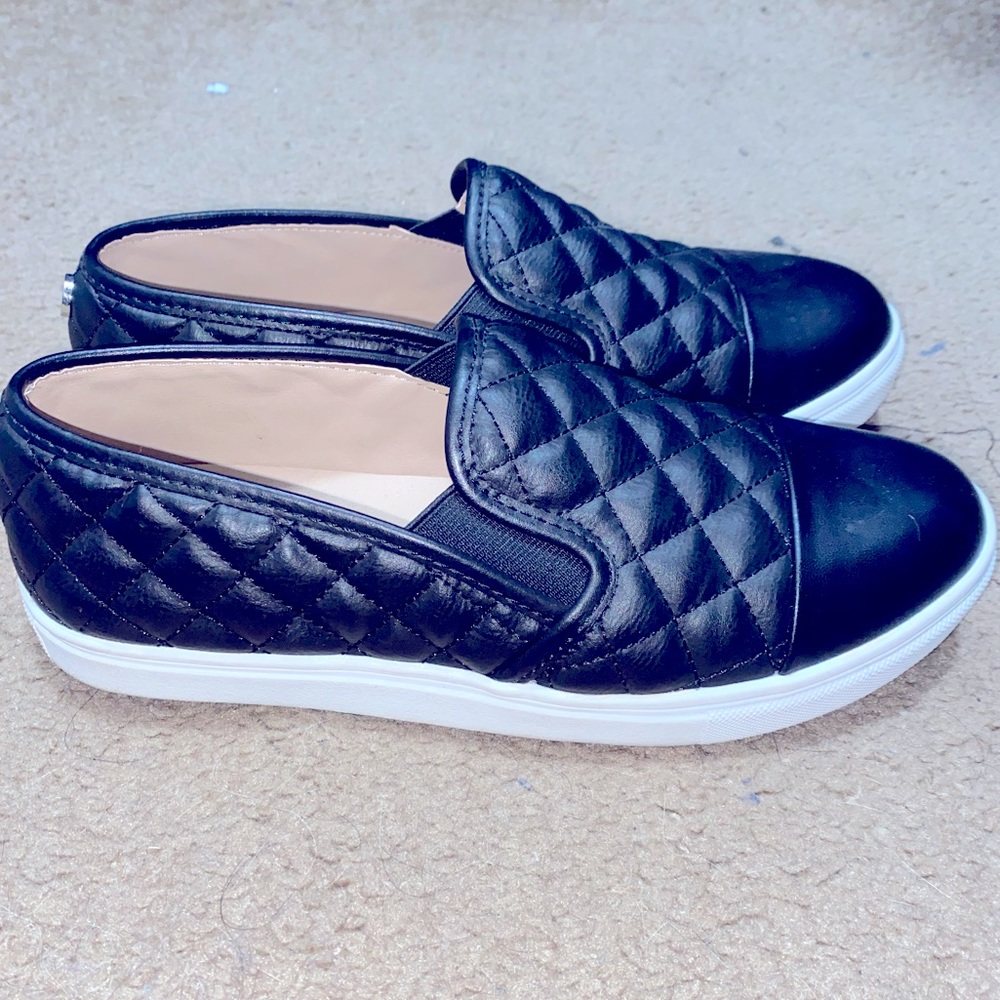 Steve Madden Slip on Shoes